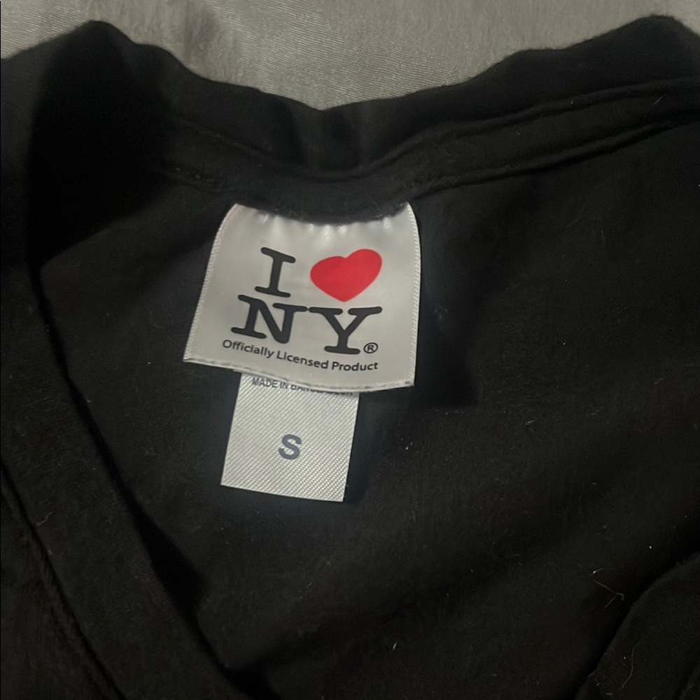 I Love NY Black T-Shirt - Picture 2 of 3